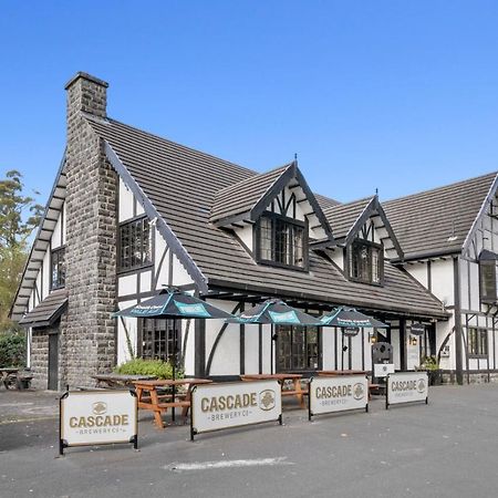 The Fox And Hounds Historic Hotel Port Arthur Exteriör bild