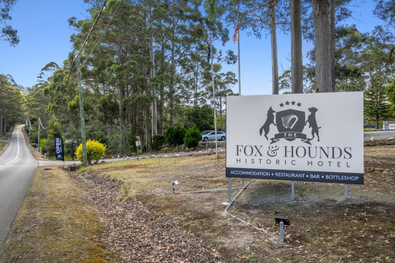 The Fox And Hounds Historic Hotel Port Arthur Exteriör bild